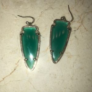 Kendra Scott Arrow Earrings